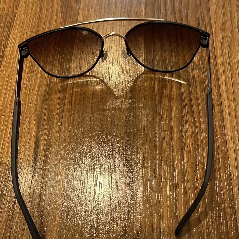 Balmain stylish sunglasses